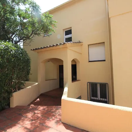 Con Jardin A 150 M De La Playa, 2 Habitaciones, Terraza Con Vistas Parciales Al Mar, Ac, Bbq. - Es-228-151 *