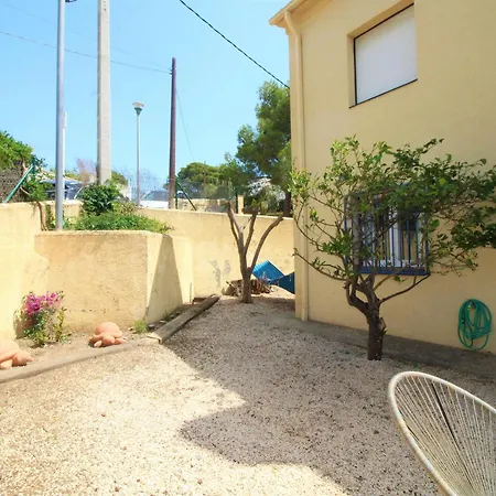 Apartment Con Jardin A 150 M De La Playa, 2 Habitaciones, Terraza Con Vistas Parciales Al Mar, Ac, Bbq. - Es-228-151